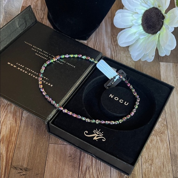 Iridescent Beaded Necklace - Picture 6 of 6